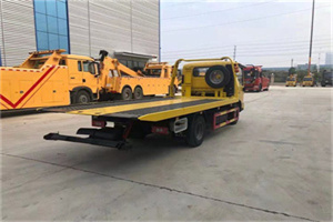 君山区非事故拖车