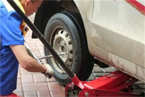 君山区附近拖车24小时服务热线电话